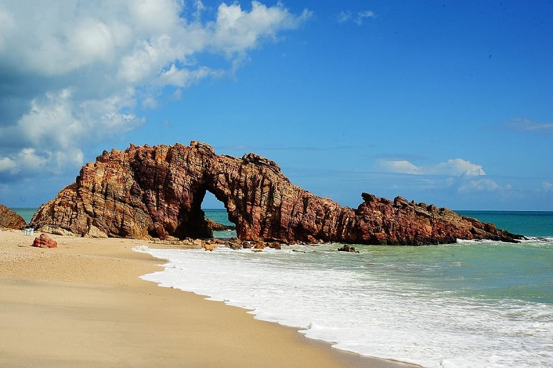 Praia de Jericoacoara: Pedra Furada