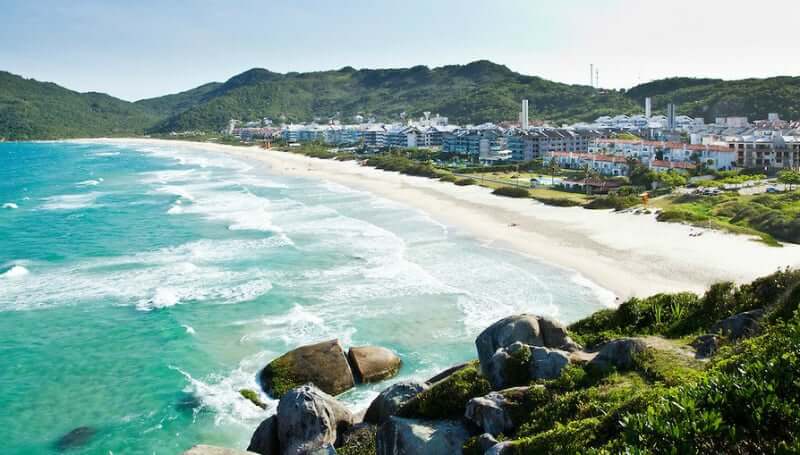 Guia Turístico da Praia Brava Florianópolis  